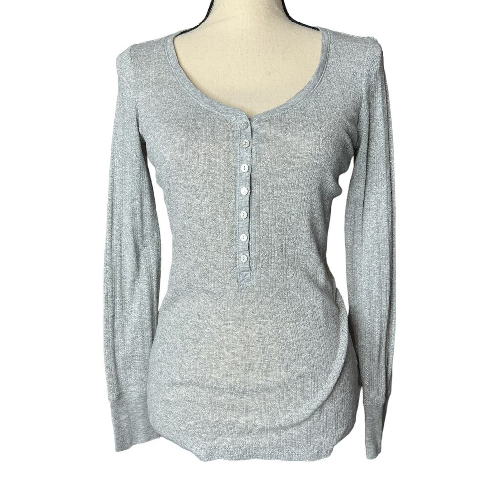 Victoria's Secret Blouse in Gray with Silver Strands Scoop Neckline Size Small
